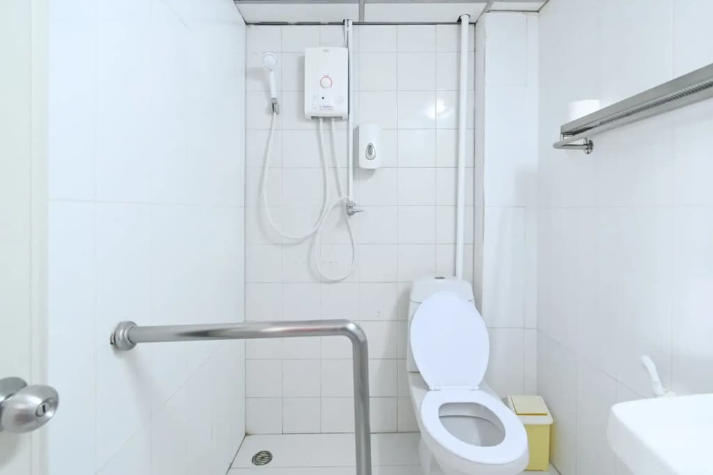 The Krungkasem Srikrung Hotel - photo 35