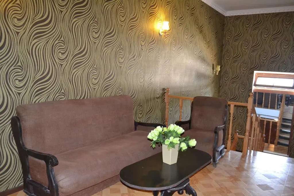 Orange Inn - photo 8