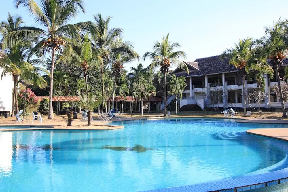 Gem Beach Resort - photo 11