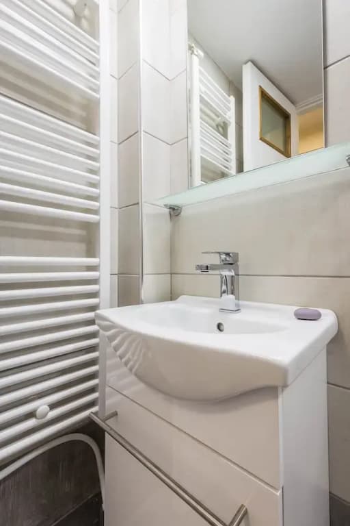 Three Bedrooms Apartment Under Acropolis - photo 5