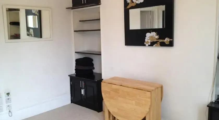 Talgarth Apartment - photo 6