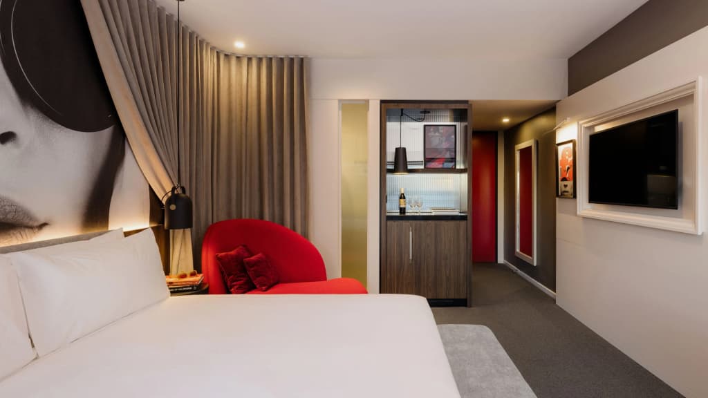 Hotel Indigo Melbourne on Flinders by IHG - photo 50