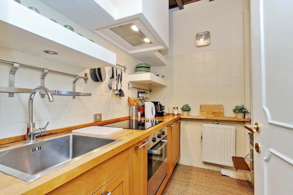 Trevi Stylish Apartment - photo 9
