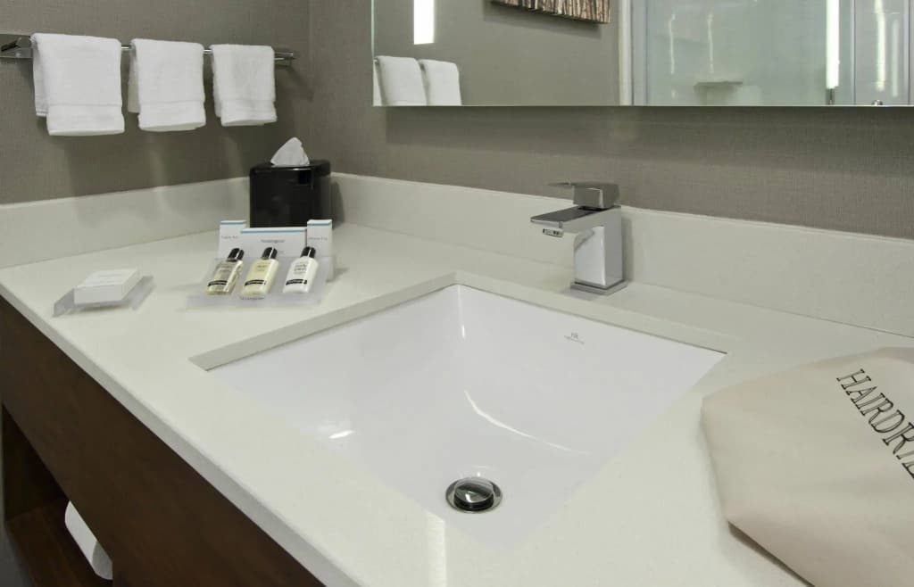 Hilton Garden Inn New York/Midtown Park Ave - photo 8