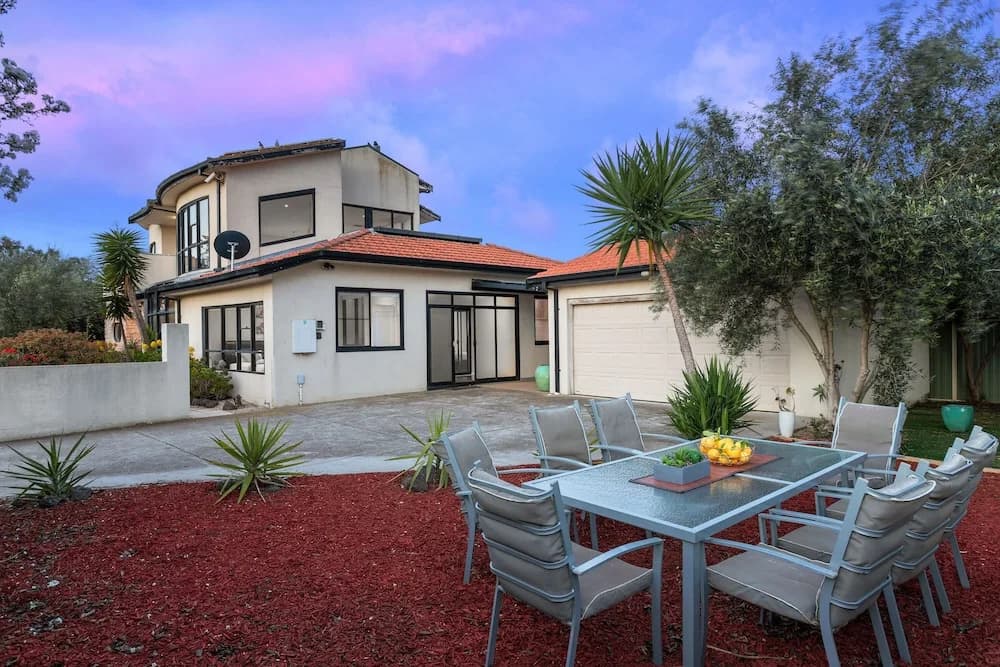 Villa De Marseilles - Melbourne - photo 17
