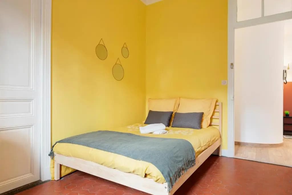 Cosy and Trendy 3 Bedrooms train station and tramway - photo 5