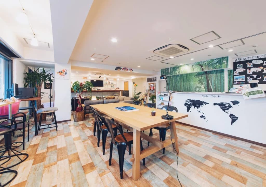 Ark Guest House Namba - Hostel - photo 13