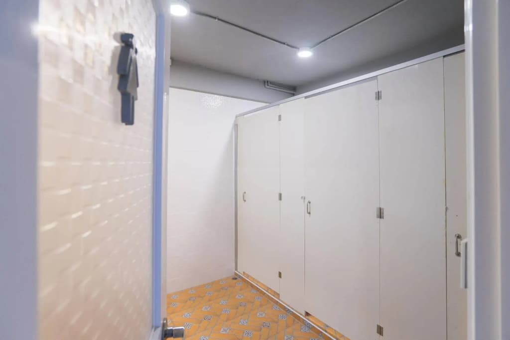 OYO 437 Hostel Na Nara - photo 11