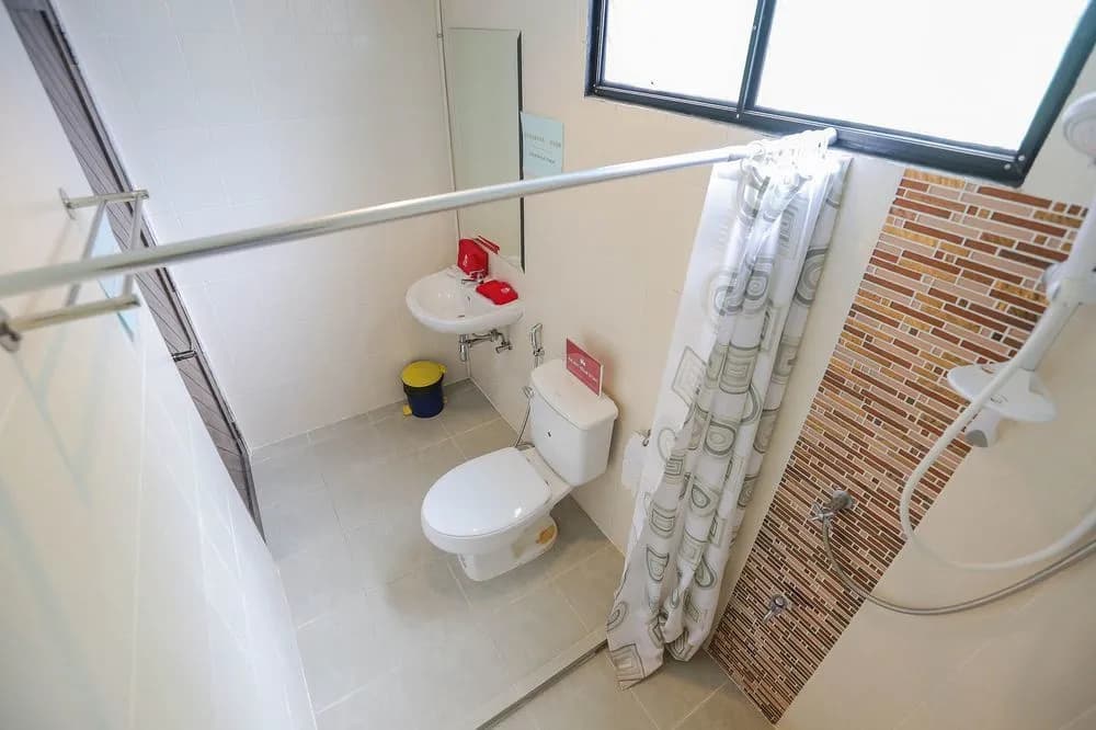 ZEN Rooms Changmoi Soi 2 - photo 10