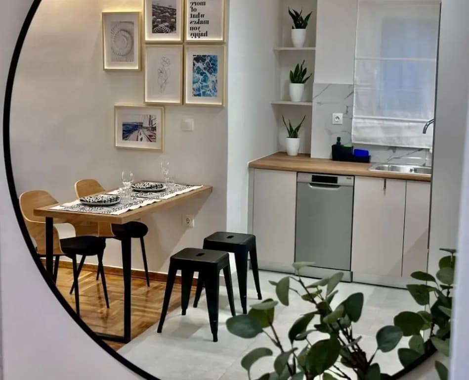 O&O GROUP -Classy Urban Haven Near Psyri - photo 11