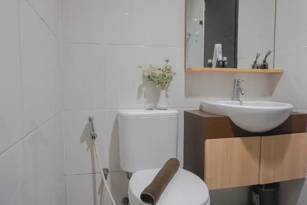 Comfortable Studio At Tamansari Semanggi Apartment - photo 8