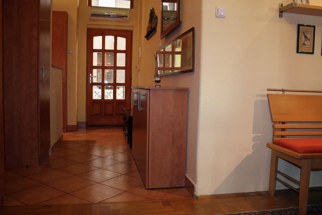 Central Holiday Apartments - photo 12