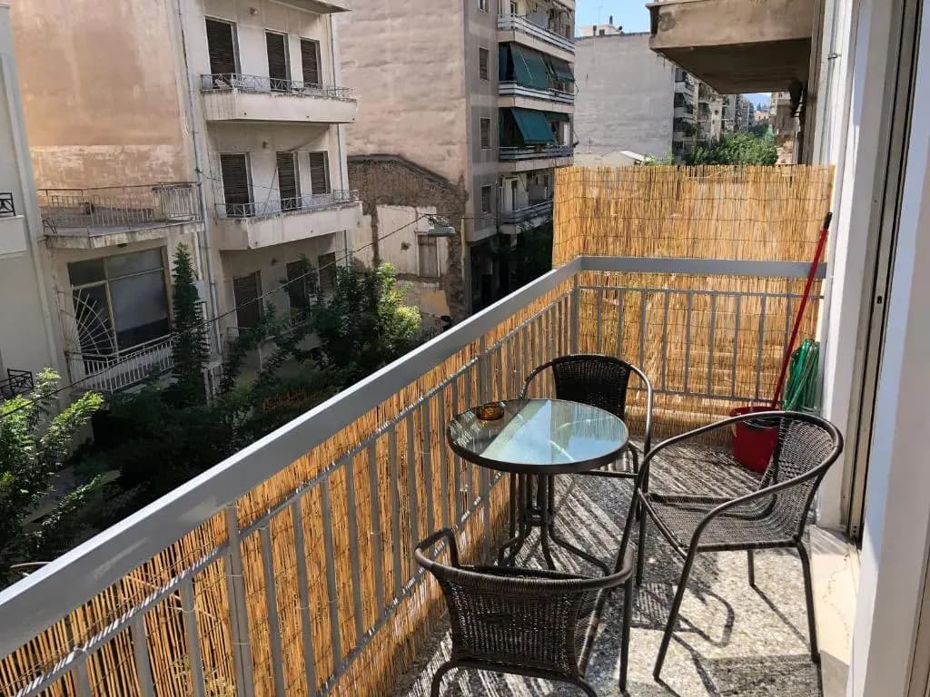 Metaxourgio spacious two bedroom apartment - photo 11