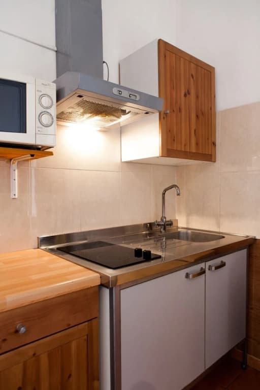 Centric Apartments Guest House - photo 17