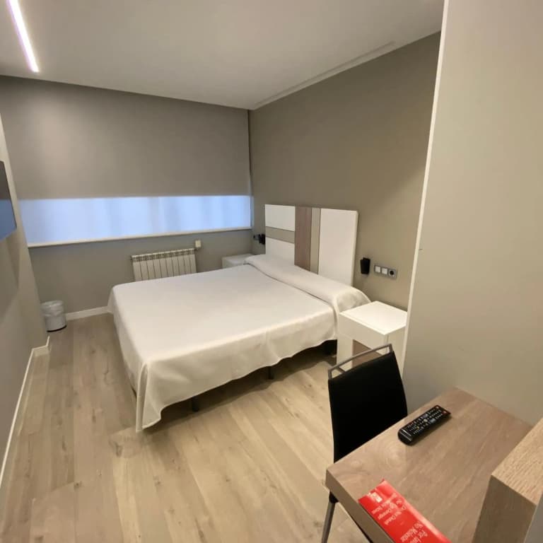 Hotel Escuela Madrid - photo 35