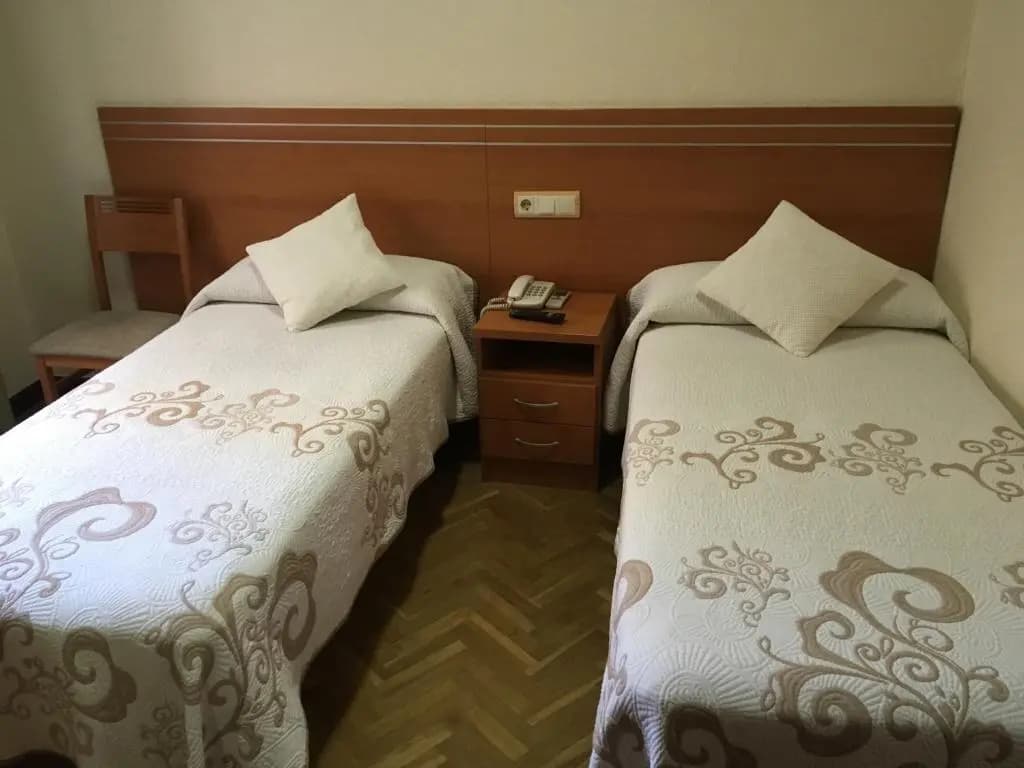 Hostal Galaico - photo 2