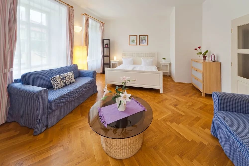 Charles Bridge Hostel and Apartments - photo 6