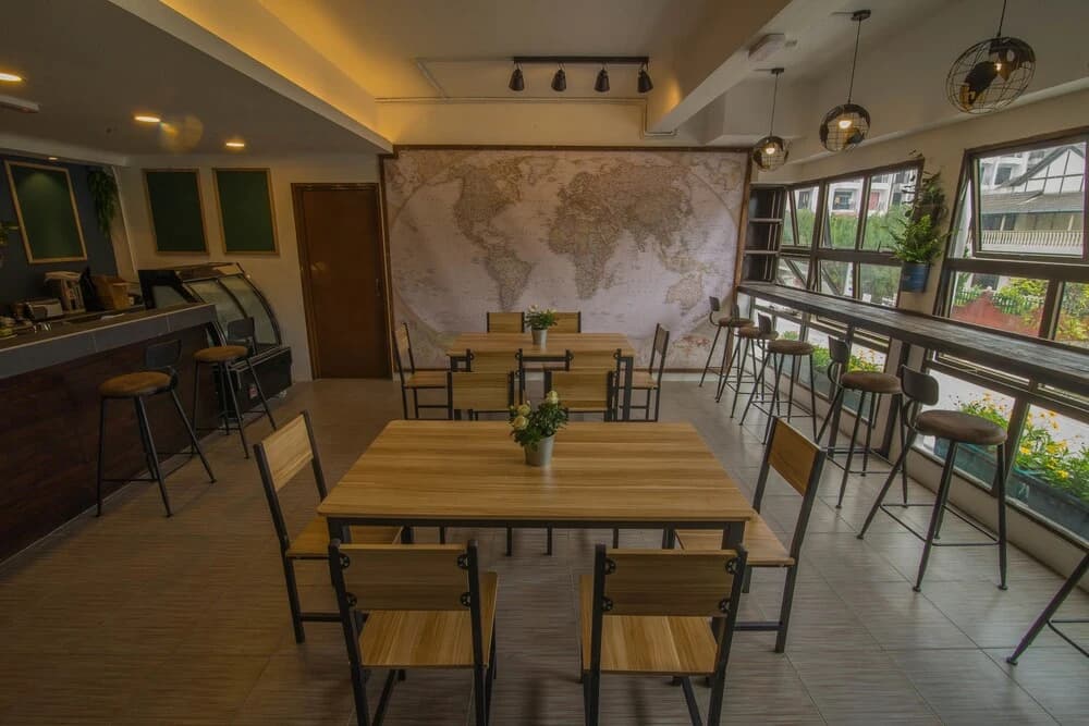 Traveller Bunker Hostel 1 - photo 16