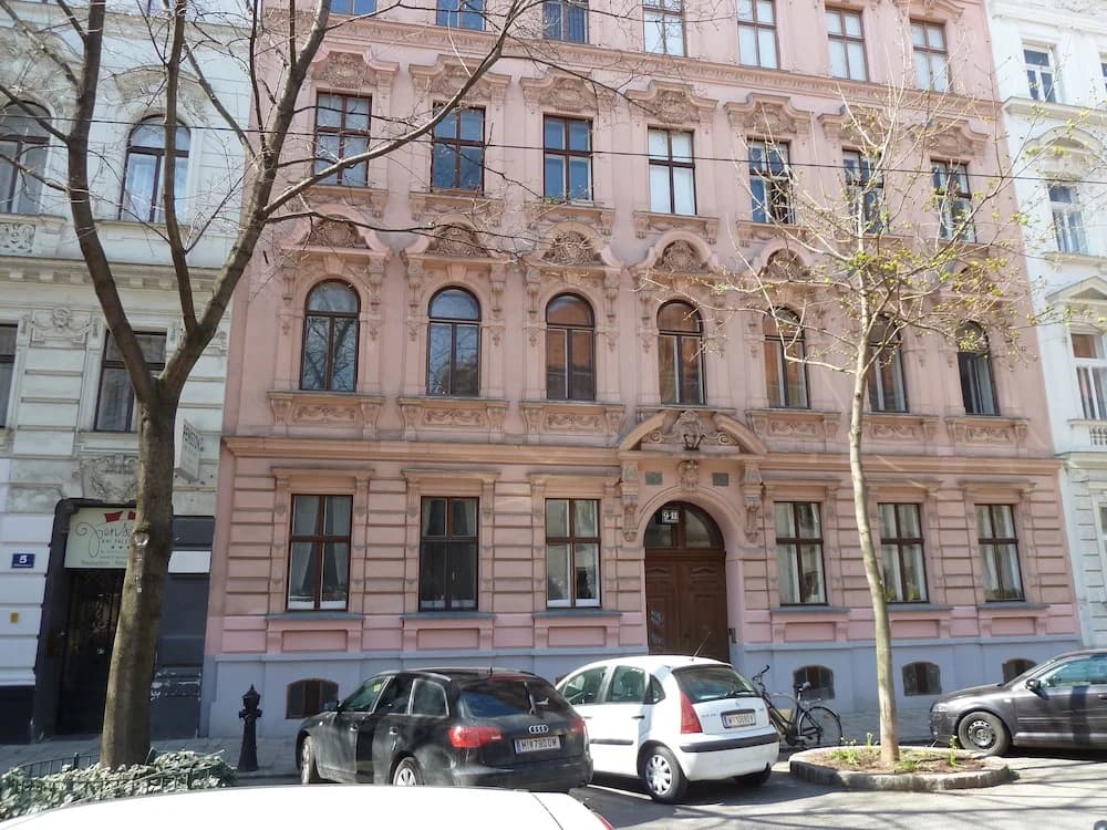 Sobieski Apartments - main photo