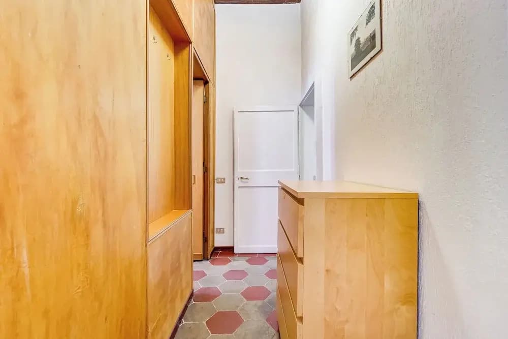 Spanish Steps Spacious Apartment - photo 23
