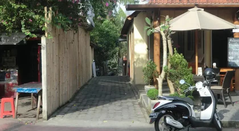 Soni Guest House - photo 25