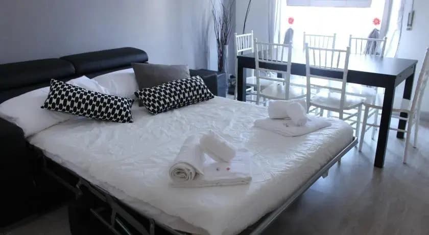 Apartment Led - Enzo's Place - photo 9