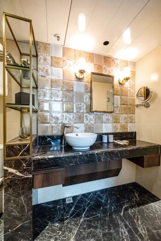 Lander Grand Hotel - photo 16