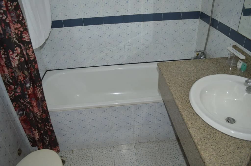 Duyen Saigon Hotel - photo 9