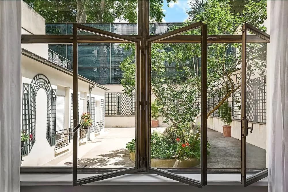 Saint Germain Bon March Chic Three Bedroom - photo 16