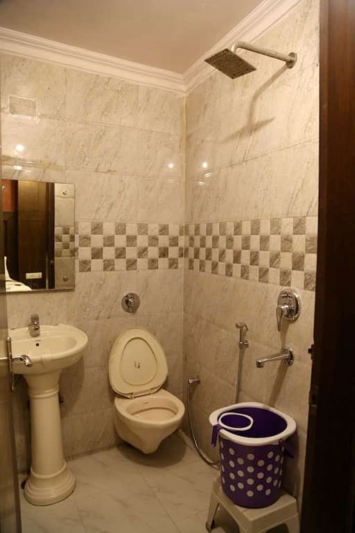 Hotel Om International - photo 10