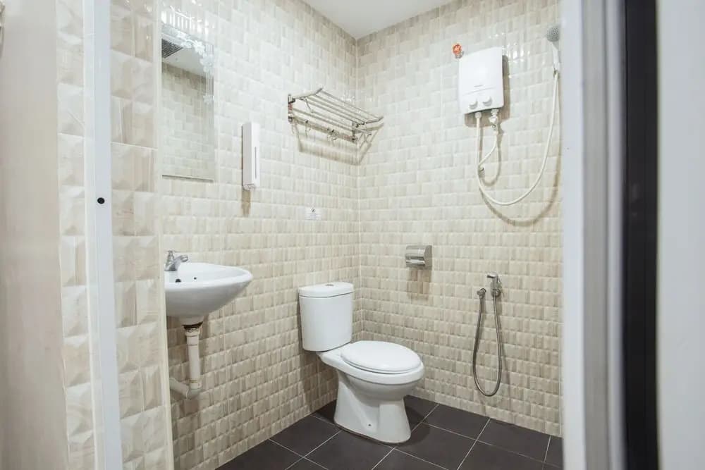 Oyo 89444 Sam Hotel - photo 10