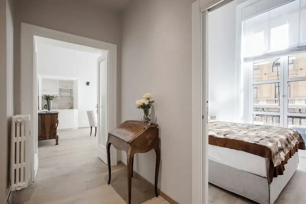 Prestigious Apartments Via Barberini - photo 4