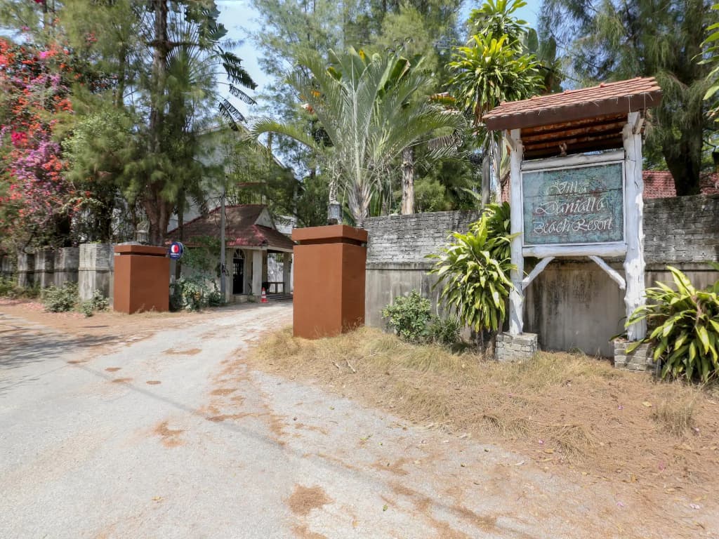 Villa Danialla Beach Resort - photo 22