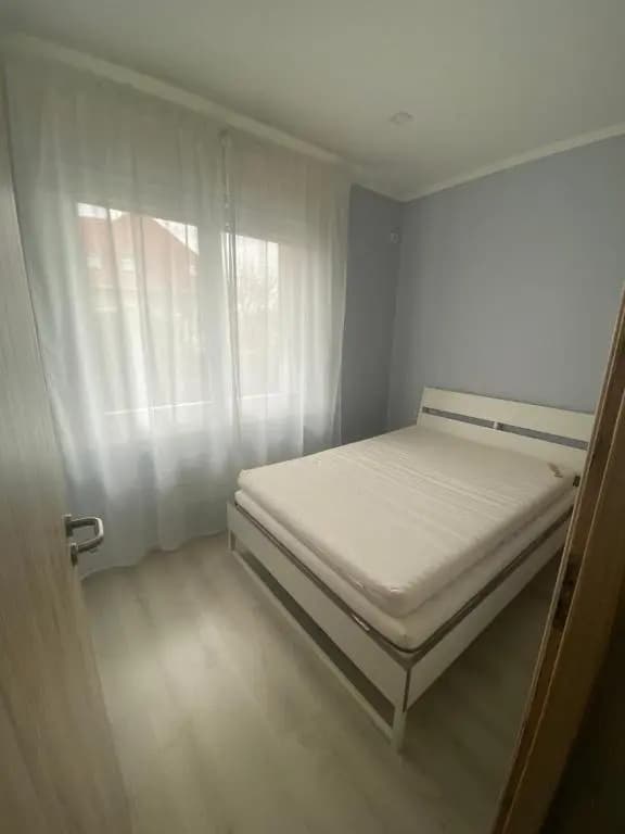 Budapest Apartman - photo 2