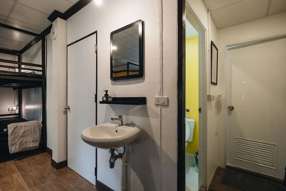 Here to Stay Hostel - photo 7