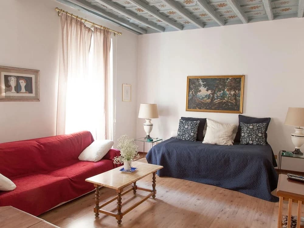 RSH Navona Elegant Apartment 2 - photo 4