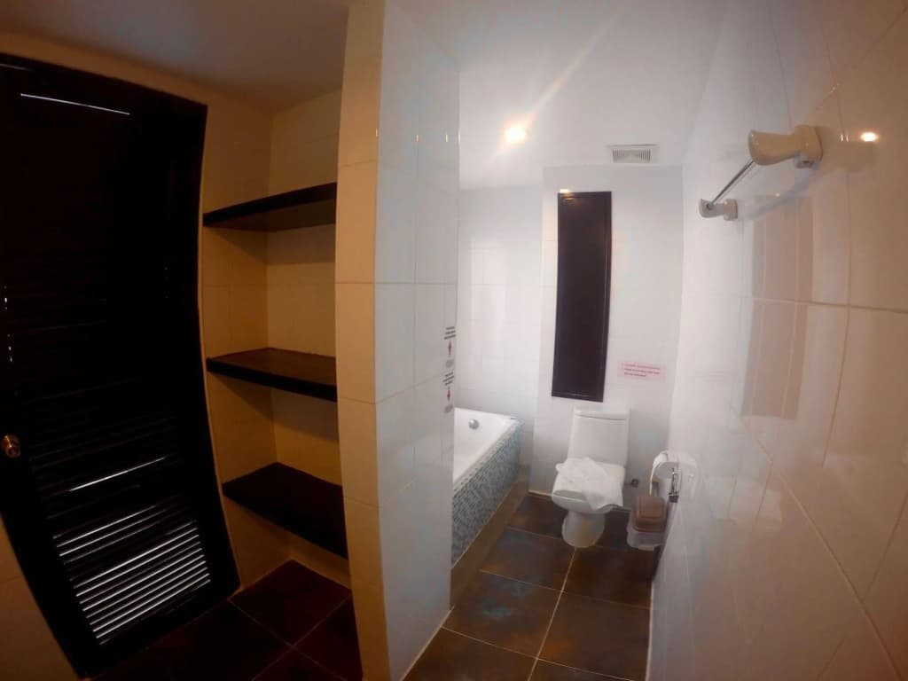 7Q Patong Beach Hotel - photo 14