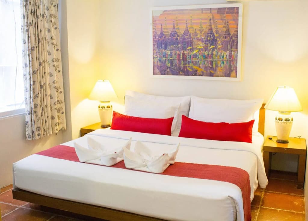Villa Cha Cha Banglumphu - photo 4