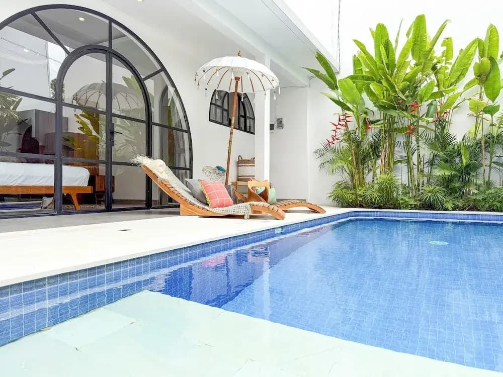 Villa Hamal by DVH Luxe Retreats 2BR - photo 13