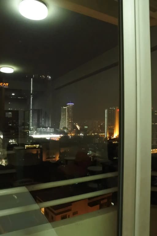 Suriwongse Tower Inn - photo 19