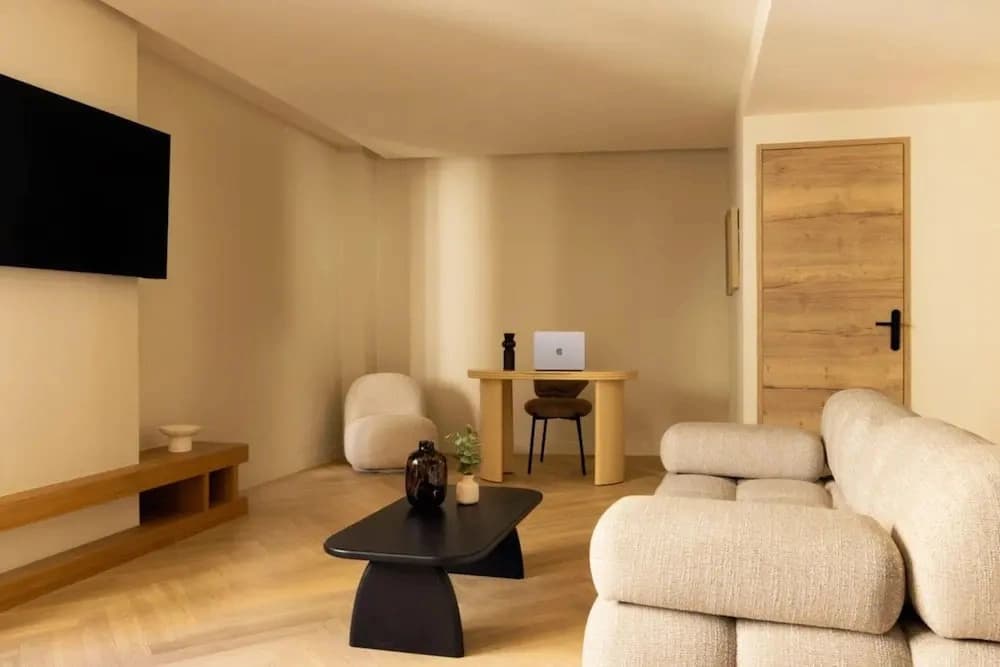 Modern Appartement a/c 2br/4p - Montmartre - photo 6