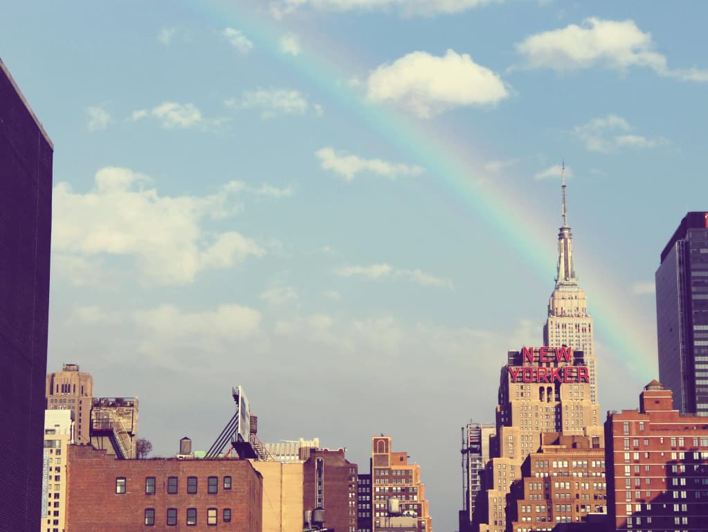 NYC Empire Apartments - photo 1
