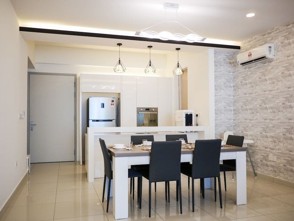 May Full Seaview Luxury Suite - photo 20