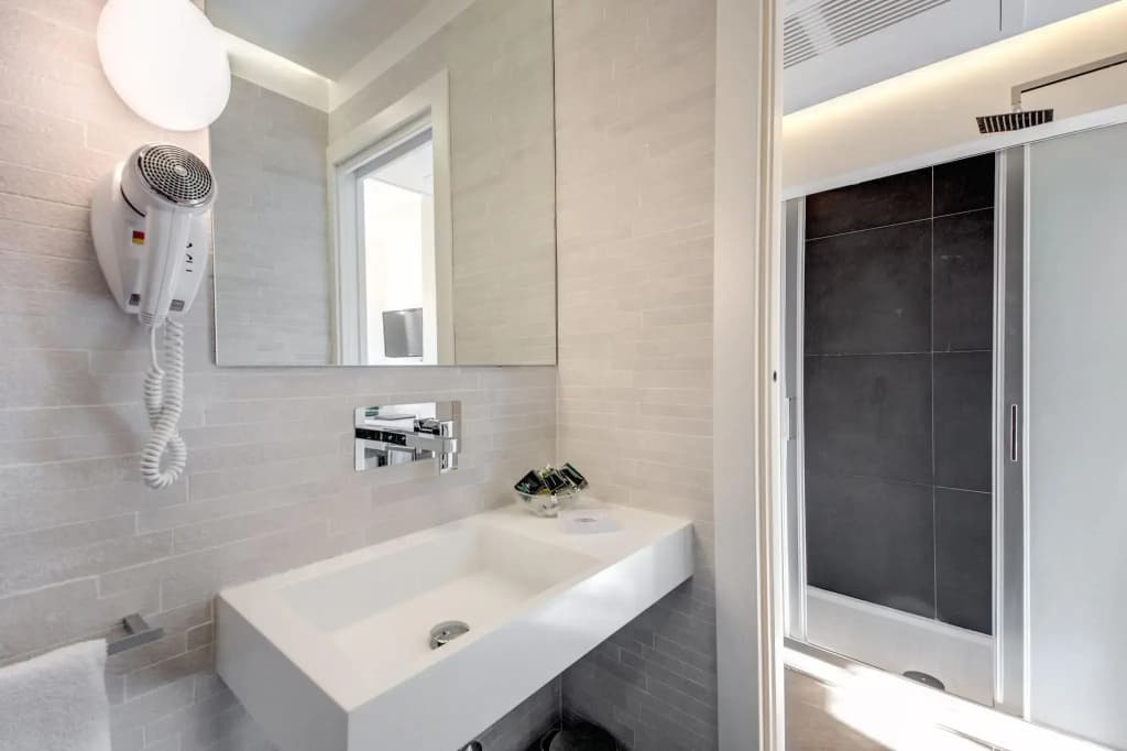 Hotel Abruzzi - photo 7