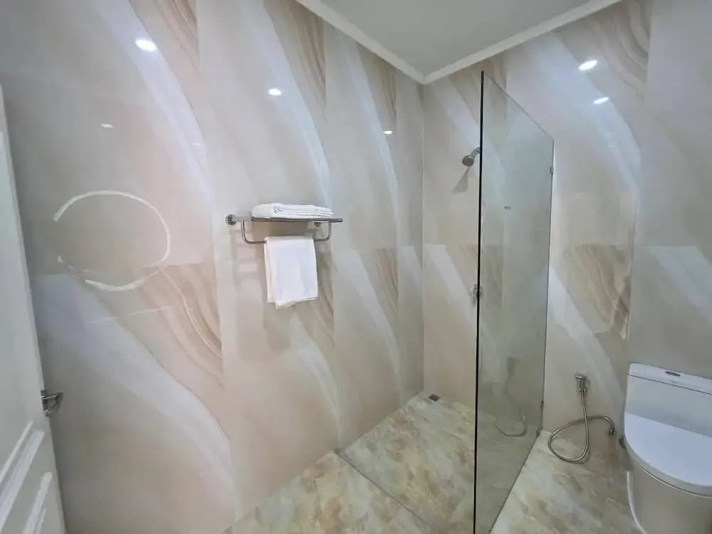 Ta Yai Beach Resort - photo 17