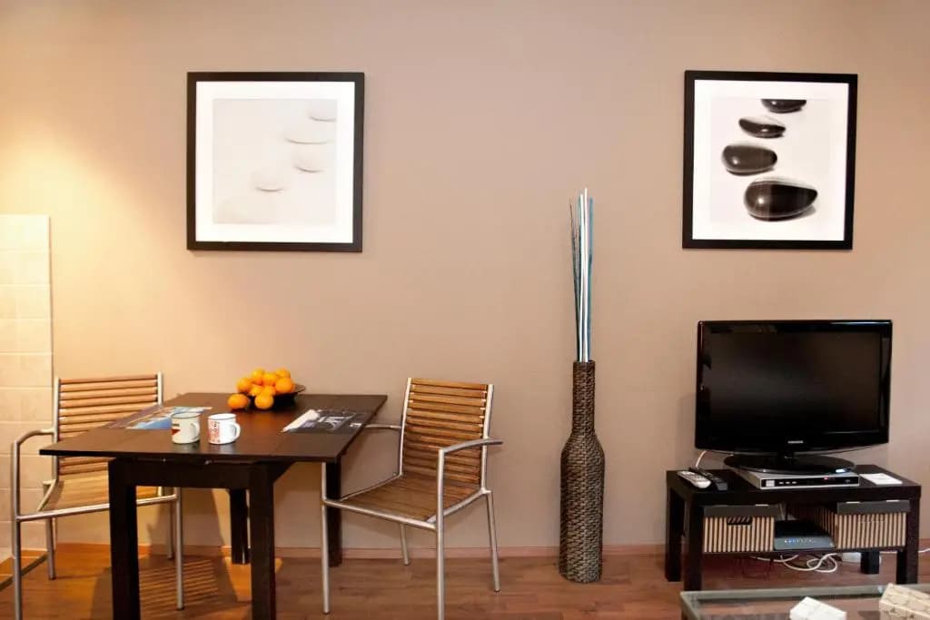 Gloria Apartment - photo 2