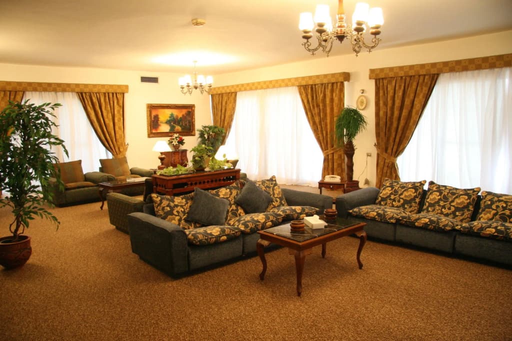 Royal Maadi Hotel - photo 10