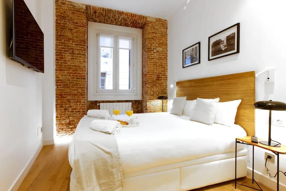 Madrid Centric VIII by Madflats Collection - photo 6