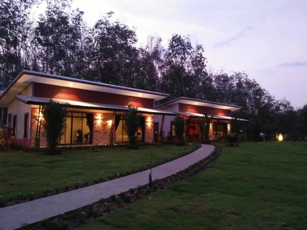 Phuket Sirinapha Resort - photo 16