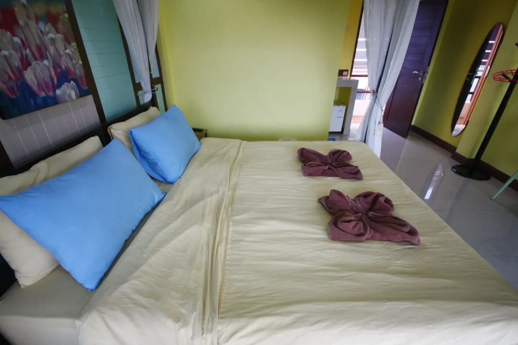 Koh Larn Sea Side Resort - photo 3